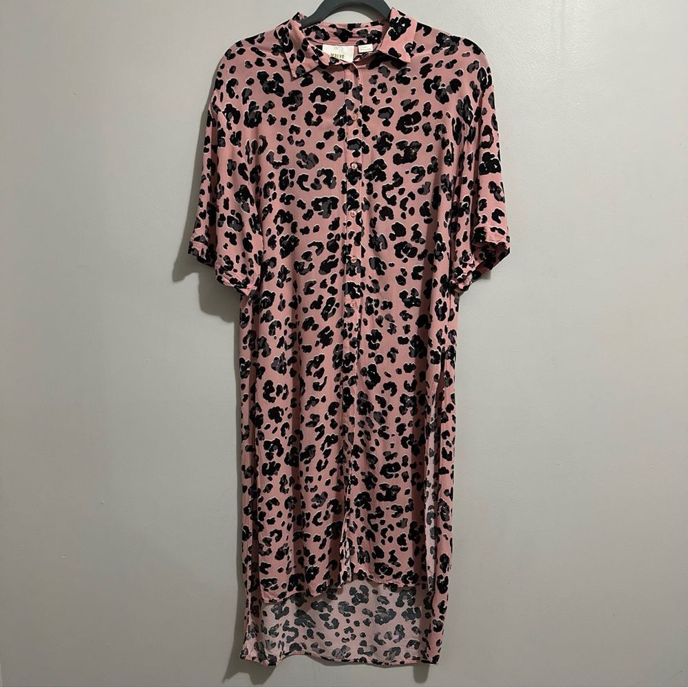 Maeve by Anthro Rita Leopard Cheetah Print Long Lined Slit Hem Button Top Size S